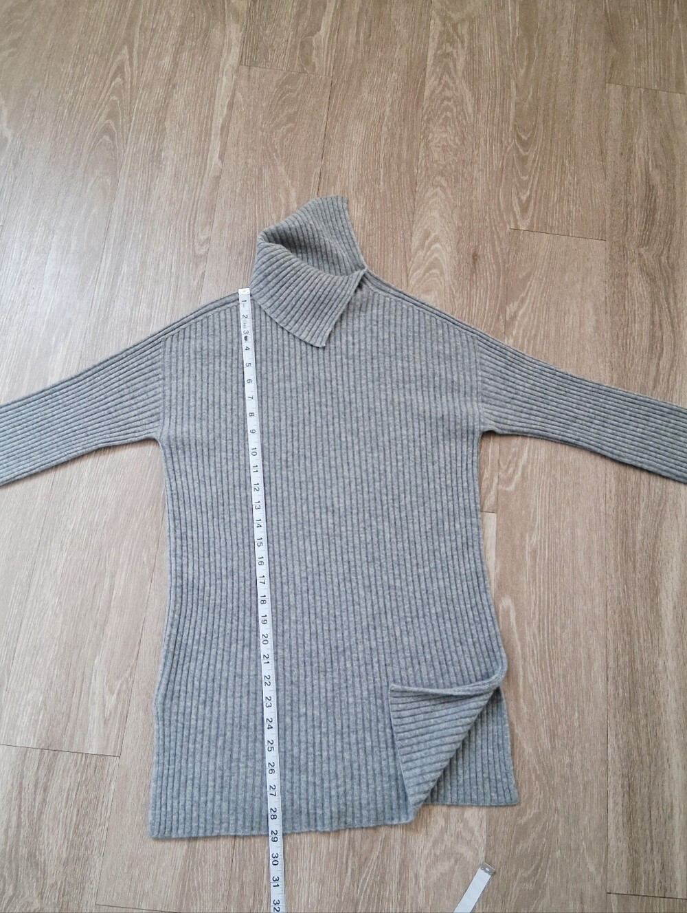 Eileen Fisher Cashmere Rib Knit Turtleneck Tunic Sweater Quiet Luxury Minimalist - Picture 9 of 11